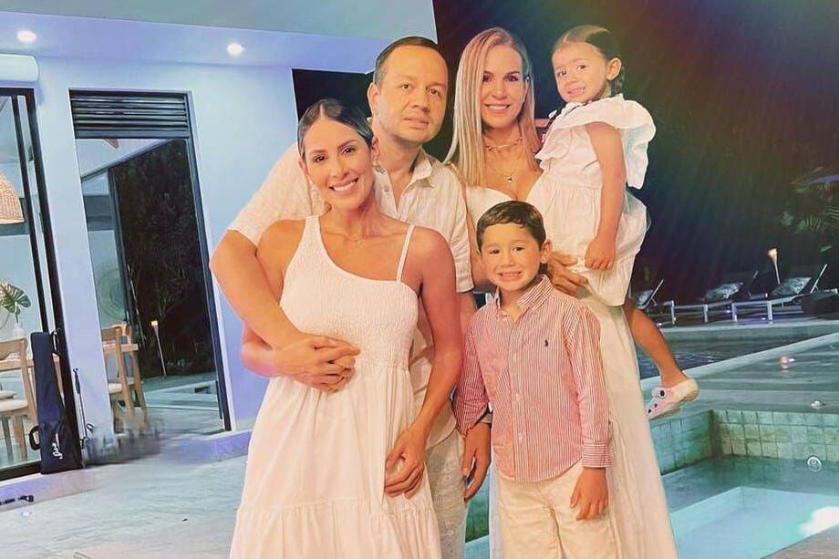 Carolina Soto y su familia.