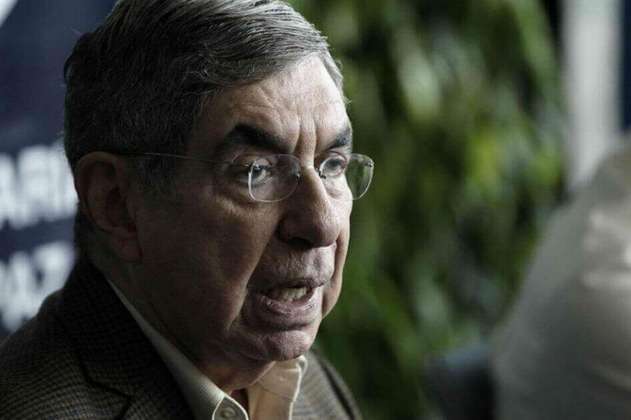 Las acusaciones por acoso sexual contra Óscar Arias, premio Nobel de Paz