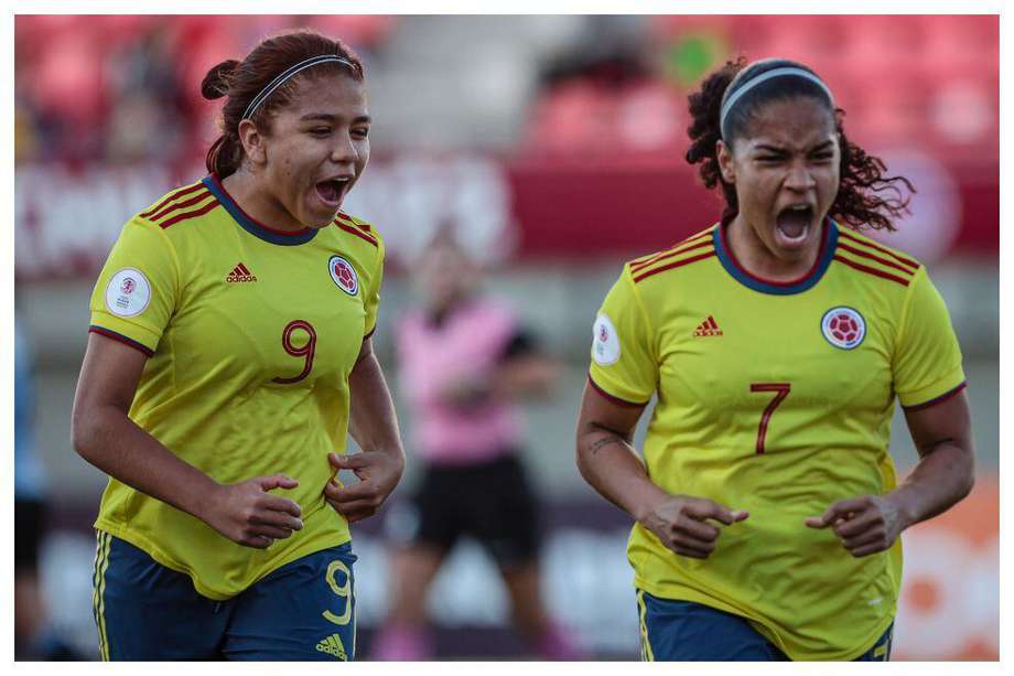 Gabriela Rodríguez y Gisella Robledo, dos de las delanteras de la selección sub 20 de Colombia.
