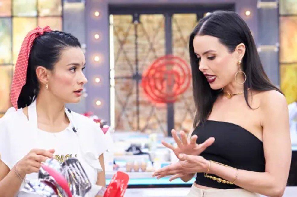 “Mediocre”, le dijo juez de MasterChef a Paola Rey. Las redes estallan:  “atrevida” | Revista Vea