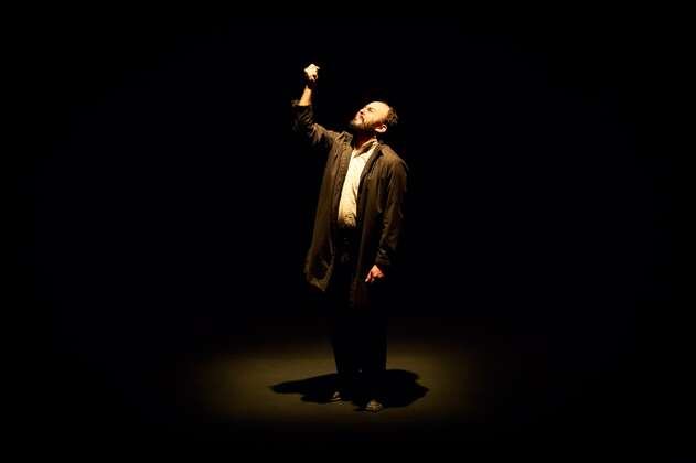 “Crimen y castigo”, un clásico de Dostoyevski, vuelve al Teatro Libre