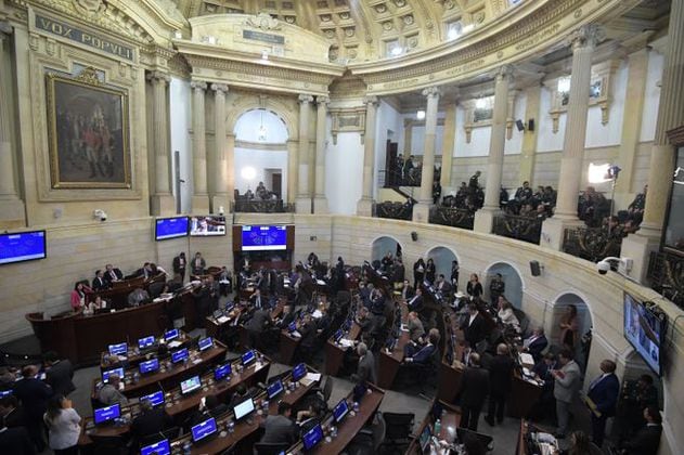 Senado aprobó proposición para restablecer relaciones con Venezuela 