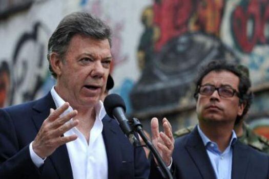 Tengo mis reservas que Petro se convertirá en el gran líder de la izquierda: Santos 