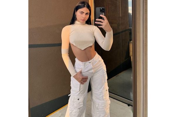 La modelo Sara Orrego recibió un comentario de Bad Bunny en una publicación de redes sociales y sus fanáticos enloquecieron.Instagram saraorrego