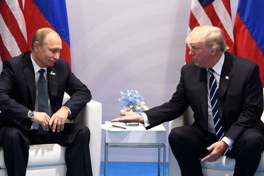 Vladimir Putin, presidente de Rusia y Donald Trump, de Estados Unidos. / AFP