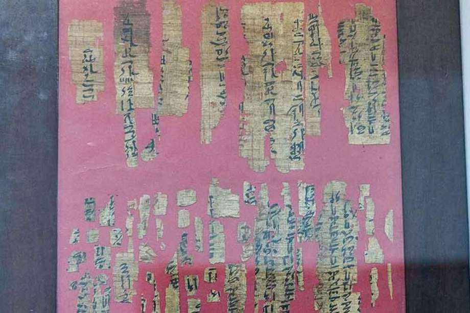 Fragmentos del primer texto filosófico de la humanidad descubiertos en Mallorca por una egiptóloga española. EFE/Cati Cladera