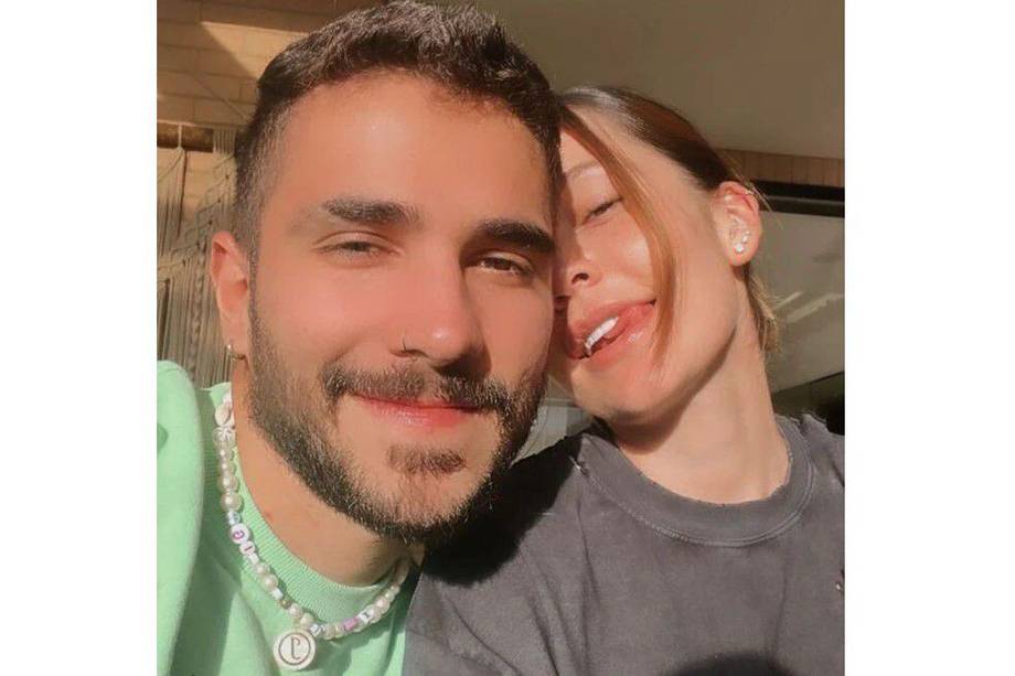 Lina Tejeiro y su nuevo novio Juan Duque han presumido de su amor en las redes sociales, pero han sido bastante criticados. 