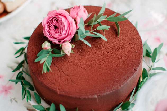 Torta de chocolate esponjosa: prepara esta deliciosa receta en horno