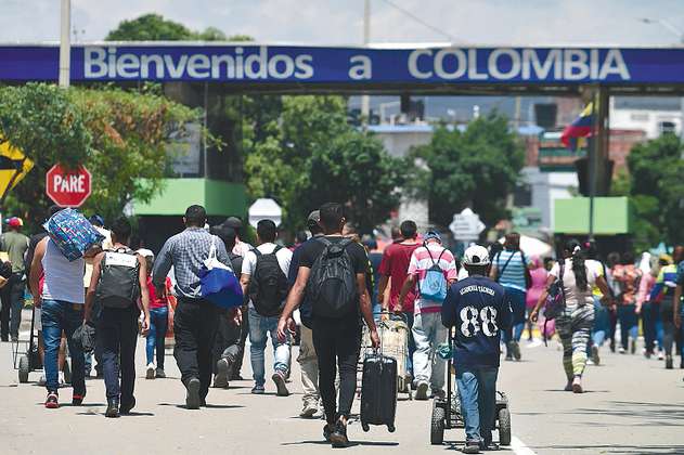 Maduro anunció apertura de frontera con Colombia para autos particulares desde 2023