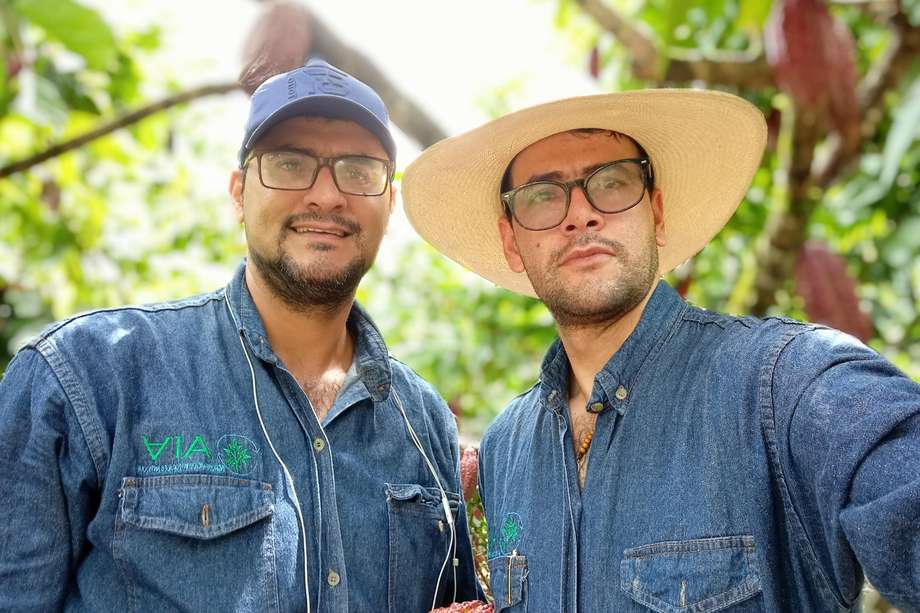 Ellos son Vladimir López Almeyda  y su hermano Ángel Adrián López Almeyda, los emprendedores detrás de este emprendimiento sostenible.