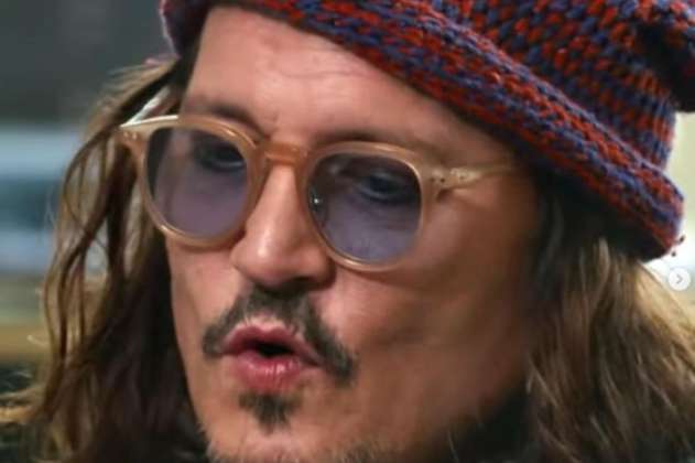Johnny Depp con bastón y licor en la mano, preocupa a sus fans por su salud mental