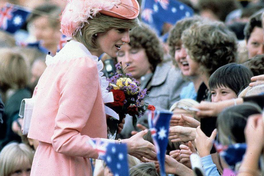 Diana de Gales es tal vez la mujer más querida que ha tenido la realeza británica  en la historia reciente