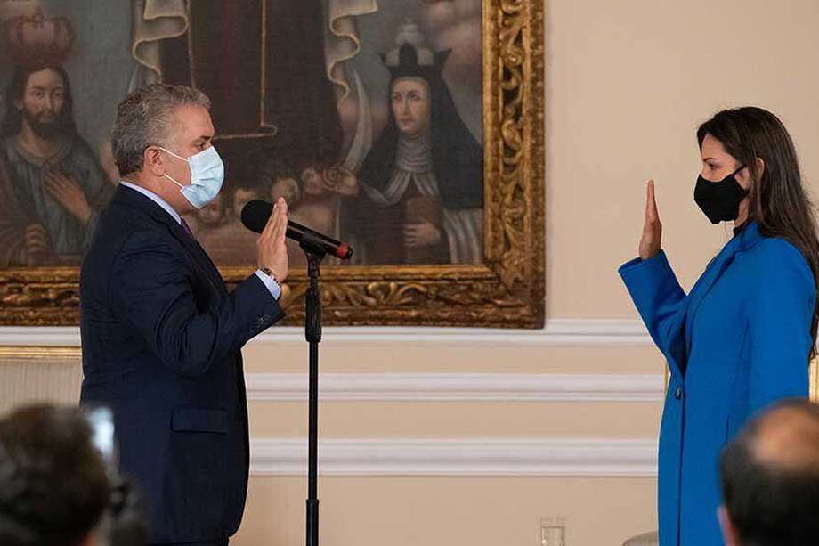 El presidente Iván Duque posesionó este martes a Diana María Vega como magistrada de la Jurisdicción Especial para la Paz.