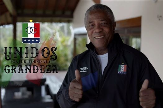 César Maturana, ex entrenador de Panamá. / @LFSuarezDT