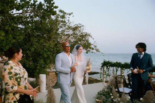 Vin Diesel y Meadow Walker en la boda de ella con Louis Thornton-Allan. La ceremonia tuvo lugar en República Dominicana.