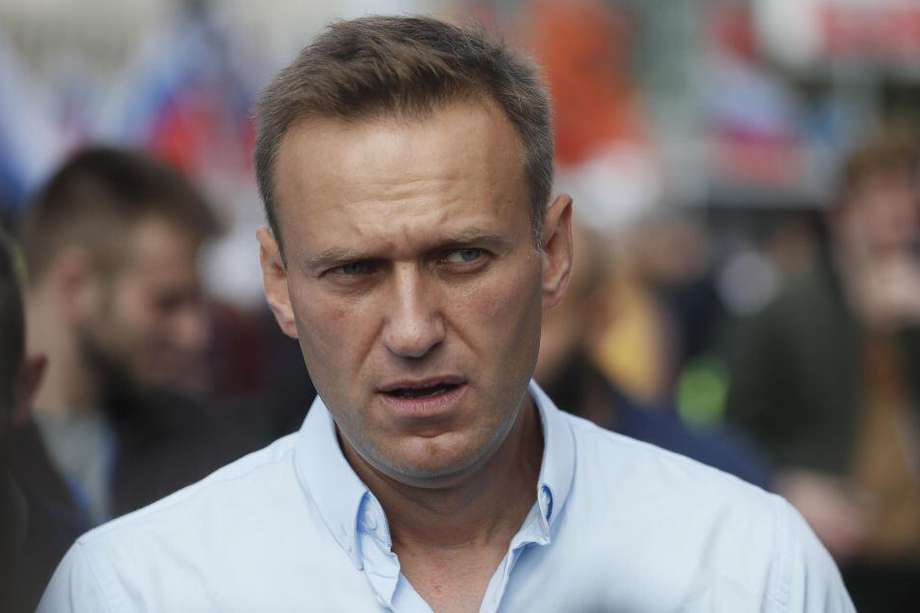 Alexéi Navalny, opositor ruso, fue condenado a tres años y medio de prisión en Rusia.