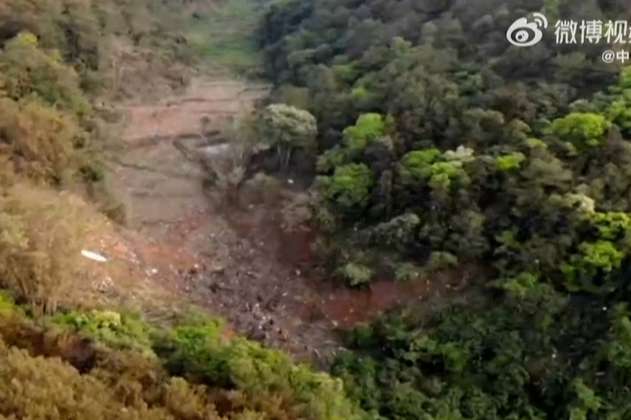 Sin señal de sobrevivientes: avión se choca en China con 132 pasajeros a bordo