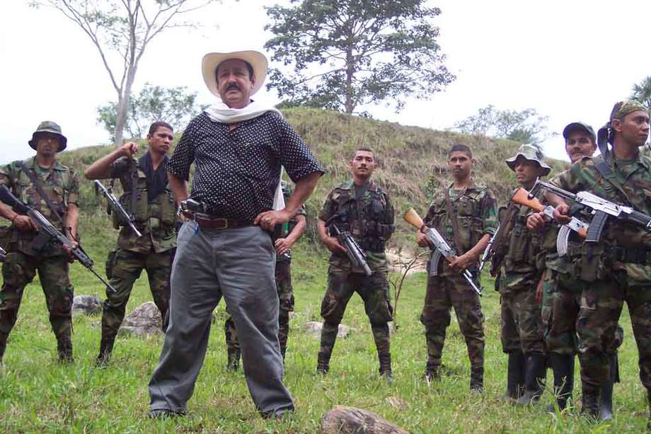 Las Acsn quieren a Hernán Giraldo Serna como uno de sus gestores de paz.
Foto: Armando Neira
Febrero de 2006.