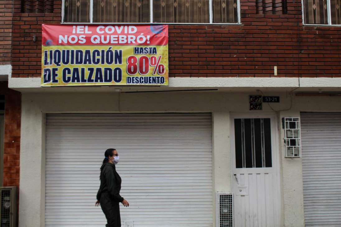 Luego de tres días de haber empezado la cuarentena por localidades, la situación de los comerciantes sigue siendo crítica. / Jorge Londoño