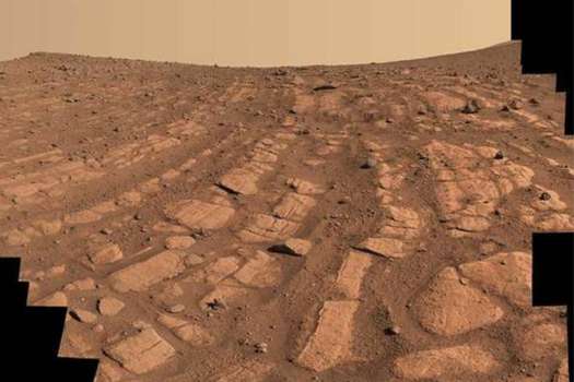 Los científicos creen que estas bandas de rocas pueden haber sido formadas por un río muy rápido y profundo - la primera evidencia de este tipo que se ha encontrado en Marte. El explorador Perseverance Mars de la NASA captó esta escena en un lugar apodado "Skrinkle Haven" utilizando su cámara Mastcam-Z entre el 28 de febrero y el 9 de marzo de 2023.