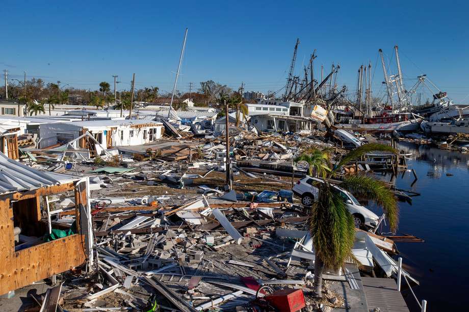 El huracán, que alcanzó categoría 4, causó estragos en parte de la Florida. 
