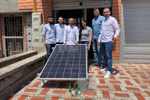 Ellos crearon una empresa de energía solar amigable con el planeta
