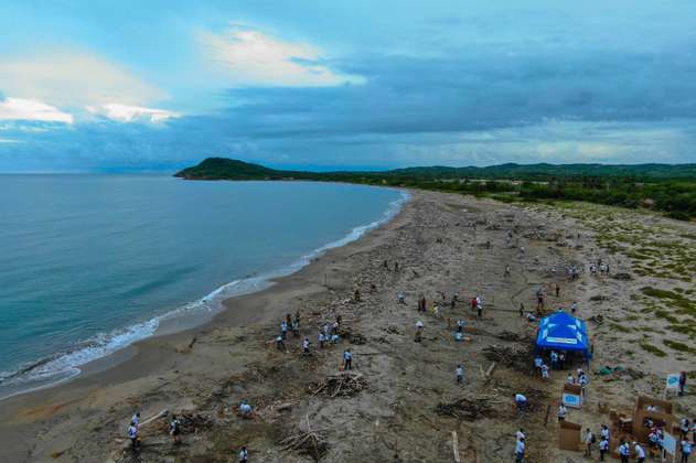 Realizan jornada de limpieza a 5km de playas en Piojó, Atlántico