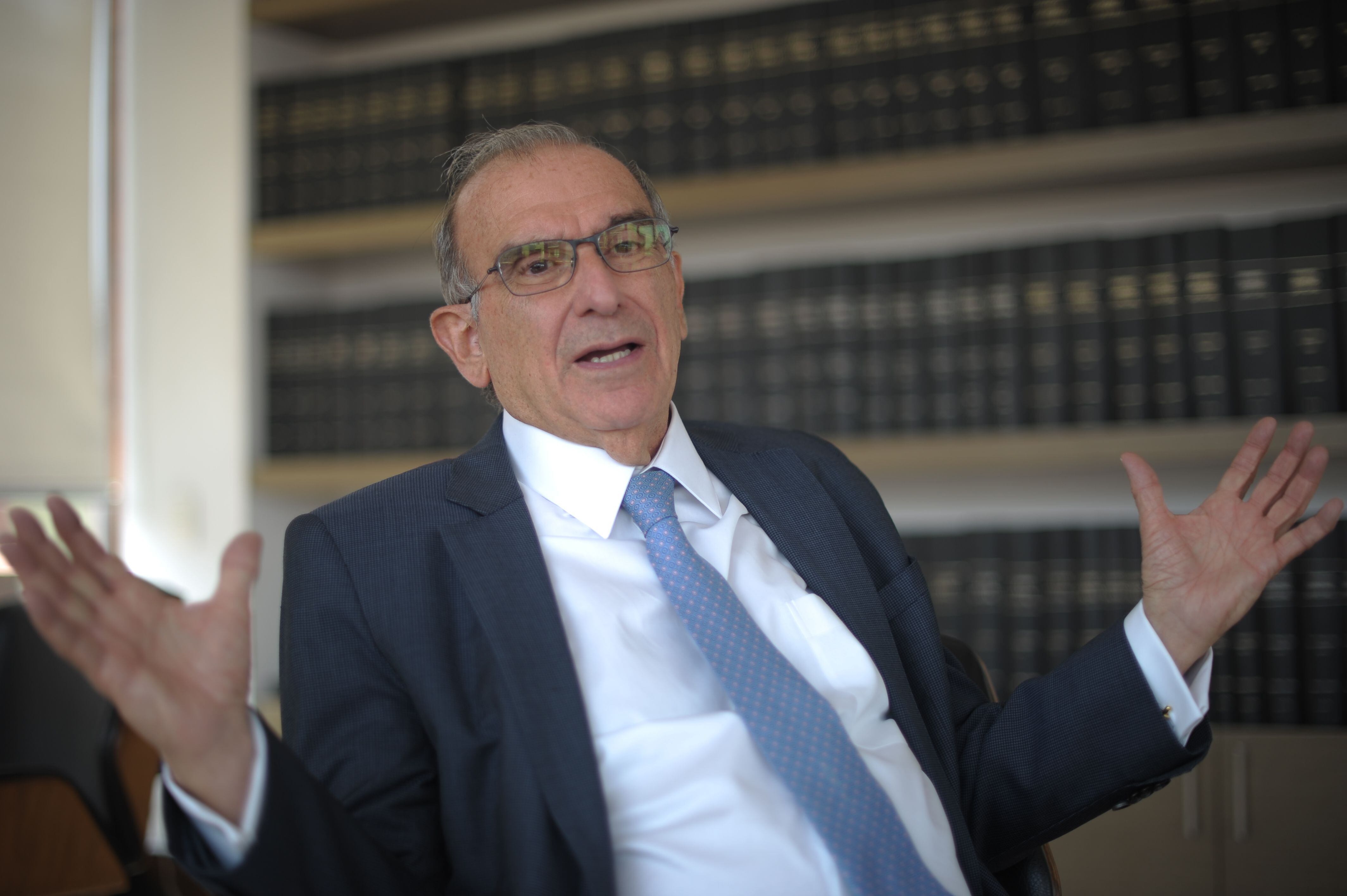 Humberto de la Calle declinó, oficialmente, su candidatura al Congreso |  Elecciones 2022