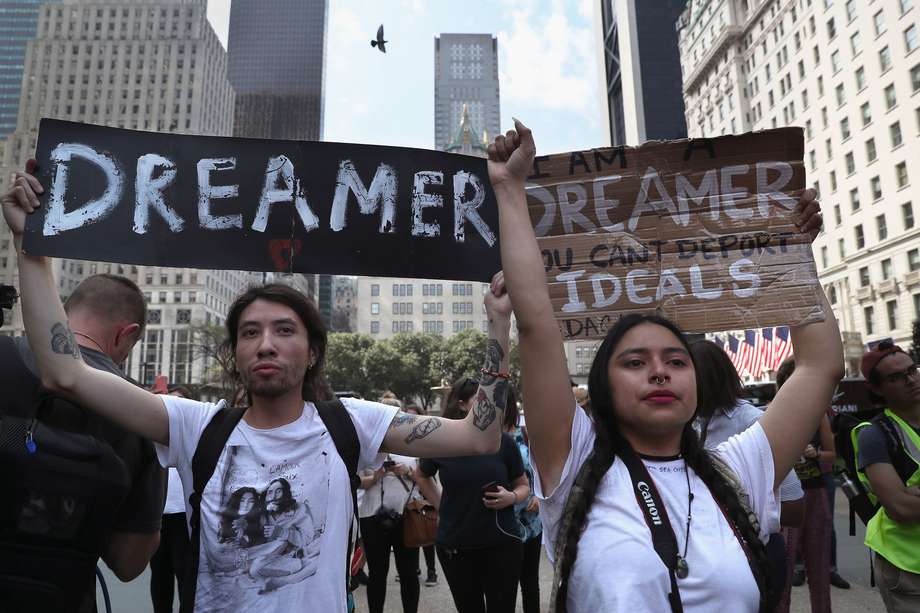 El programa DACA protege de la deportación a unos 650.000 indocumentados que llegaron a Estados Unidos cuando eran niños, son conocidos como dreamers (soñadores). / AFP 
