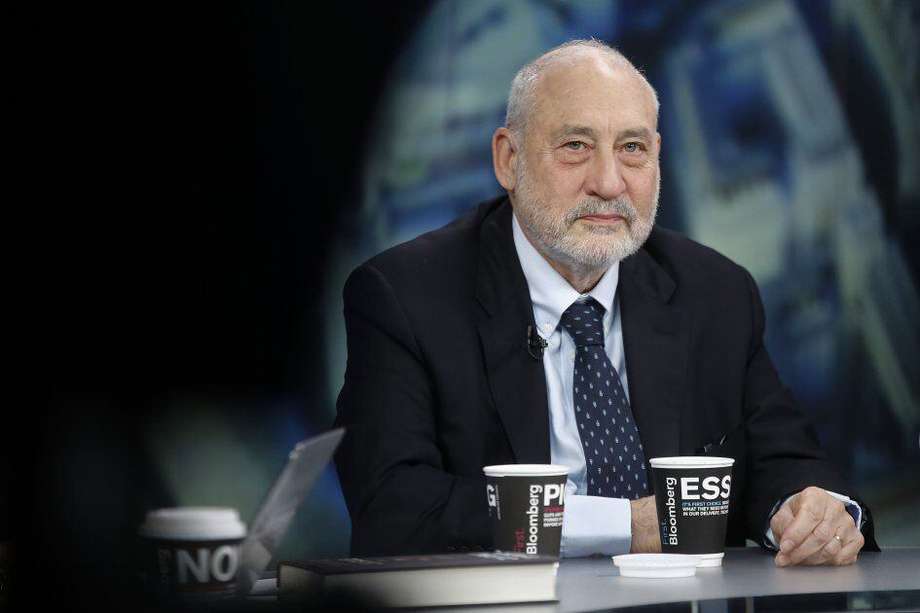 El Nobel de Economía, Joseph Stiglitz, ha sido uno de los críticos más duros de la política económica del Euro / Bloomberg News
