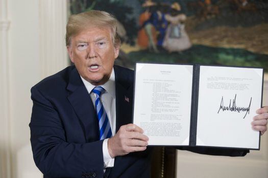 Salir del acuerdo nuclear con Irán fue una de las promesas de campaña de Trump. / AFP