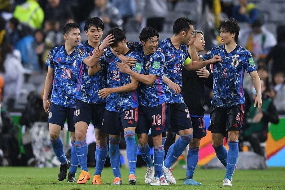Japón en su victoria contra Australia en las eliminatorias asiáticas // EFE/EPA/DAN HIMBRECHTS 
