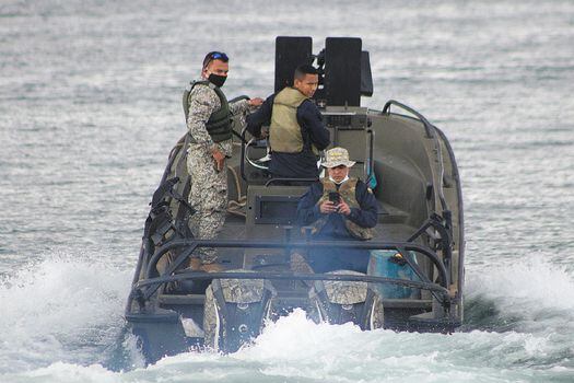 Las autoridades también desplegaron operativos por mar para buscar a los 11 desaparecidos de Tumaco.