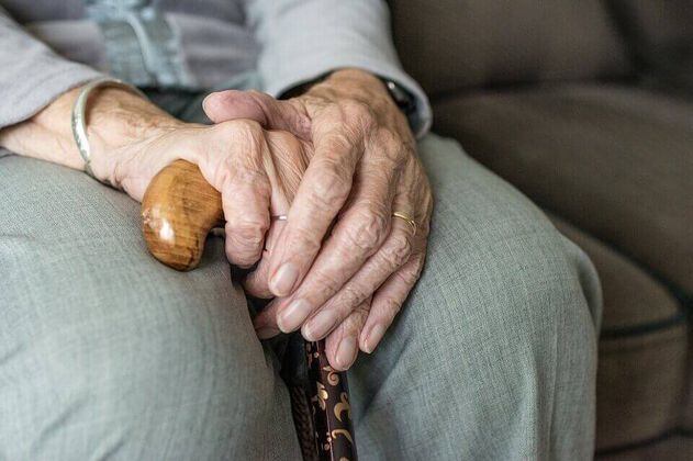 Personería alerta que 234 adultos mayores esperan un hogar geriátrico en Medellín 