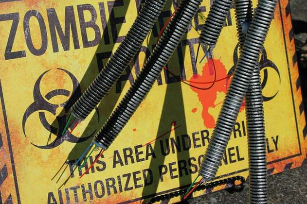 Alerta de zombis a vecinos de una ciudad de Florida en medio de apagón