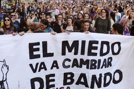 Marcha en España contra las violaciones a las mujeres. / AFP