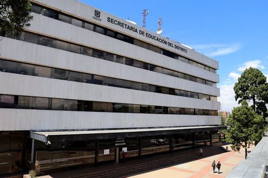 Secretaría de Educación de Bogotá rechaza toma de instalaciones hecha por la ADE
