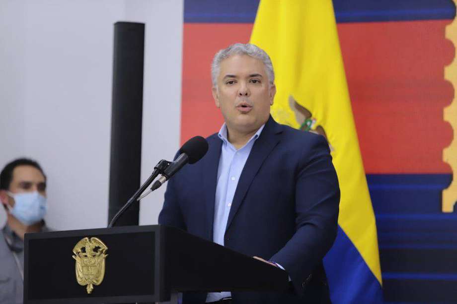 Ante los gobernadores el jefe de Estado se comprometió a cerrar 2021 con siete de cada 10 colombianos ya vacunados contra el coronavirus. 