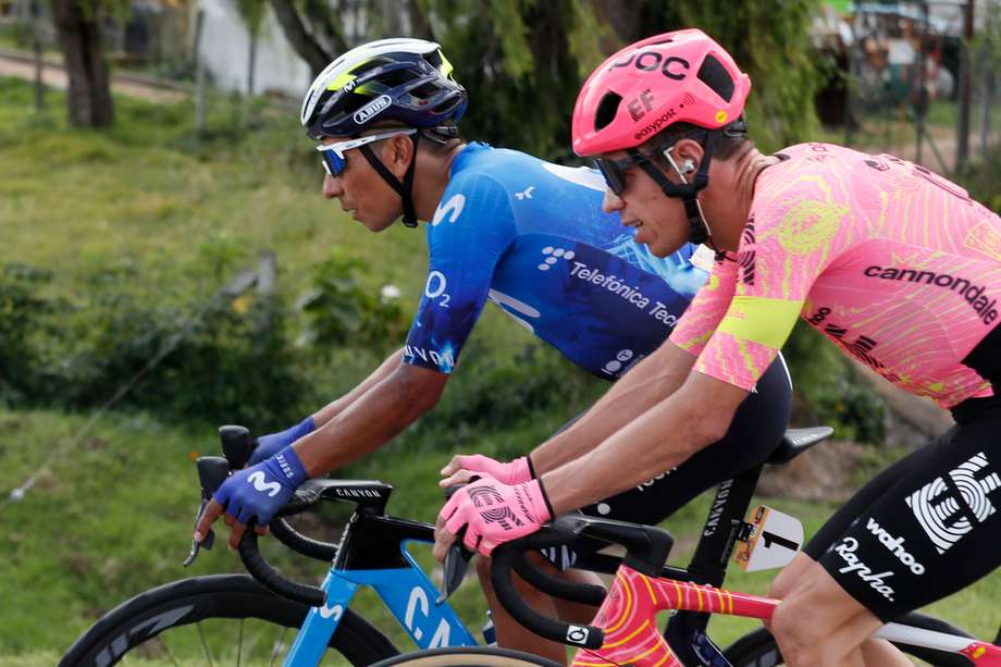 Nairo Quintana (izq.) junto a Rigoberto Urán en el Tour Colombia. 