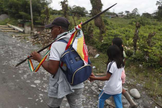 Defensoría alerta riesgo de reclutamiento de niños indígenas awá