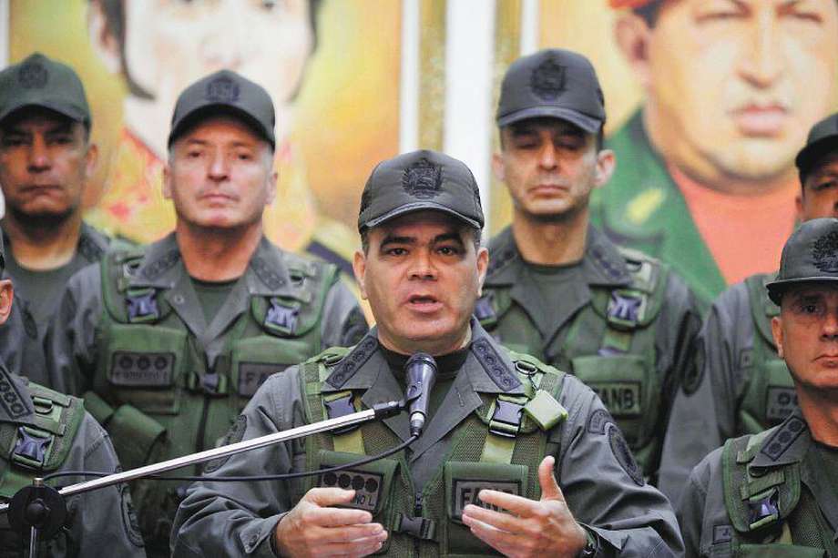 El ministro de Defensa de Venezuela, Vladimir Padrino, denunció el secuestro de ocho militares por parte de las disidencias de las Farc  en Apure / Afp