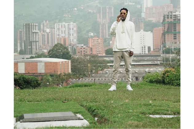 No quería ofender a nadie con "mis actividades personales" en Colombia: Wiz Khalifa