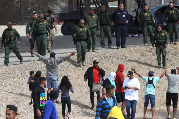 Frontera de México y EE. UU.: disparan balas de goma a migrantes venezolanos
