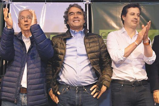 Robledo, Fajardo y Galán son algunos políticos de centro que estarán al margen del gobierno Petro.