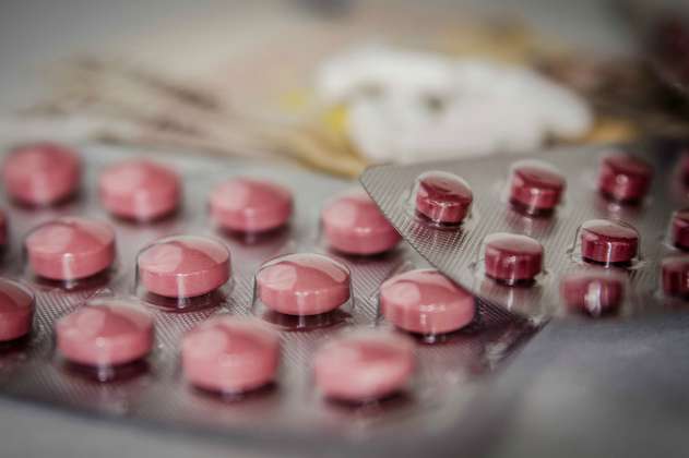 El disgusto de las farmacéuticas en la pelea por el precio de medicamentos contra la hepatitis C