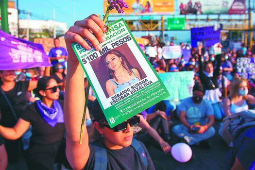 La marcha de mujeres en México para exigir justicia en el caso de Debanhi Escobar.
