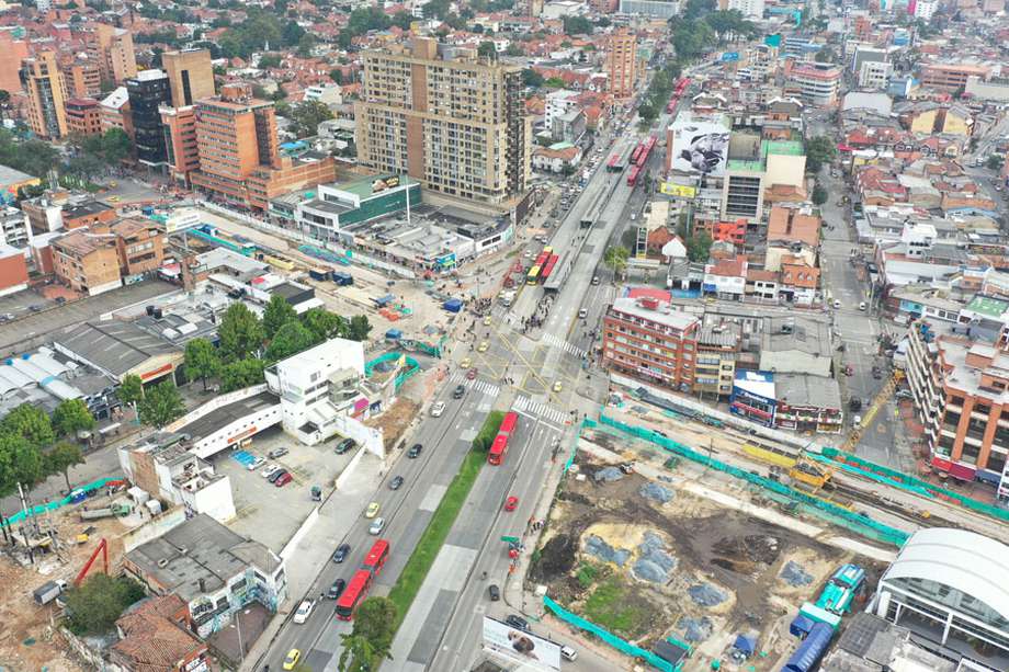 Avenida Caracas con 72 Metro