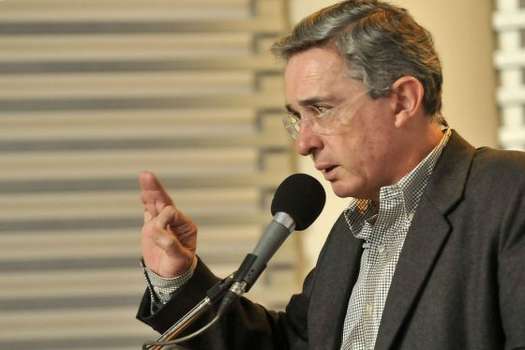 Uribe insiste en que cabecillas de las Farc deben ir a la cárcel