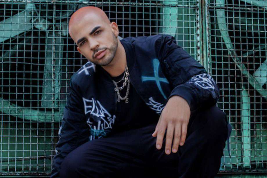 Juan Palau presenta el sencillo de "Vegana" junto a un video en 4K.