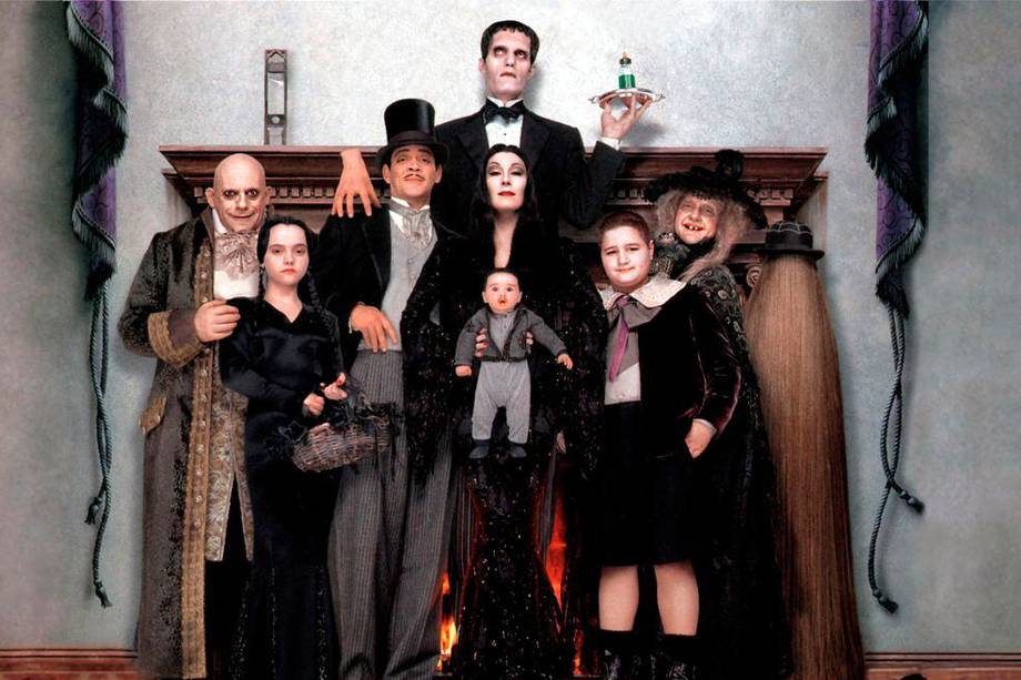 Conoce a los actores que le darán vida a los Addams en esta nueva versión de Netflix.